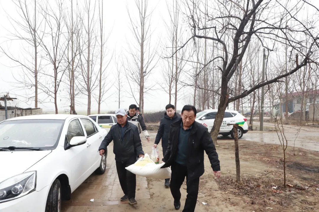 新春慰问送温暖 关怀备至暖人心